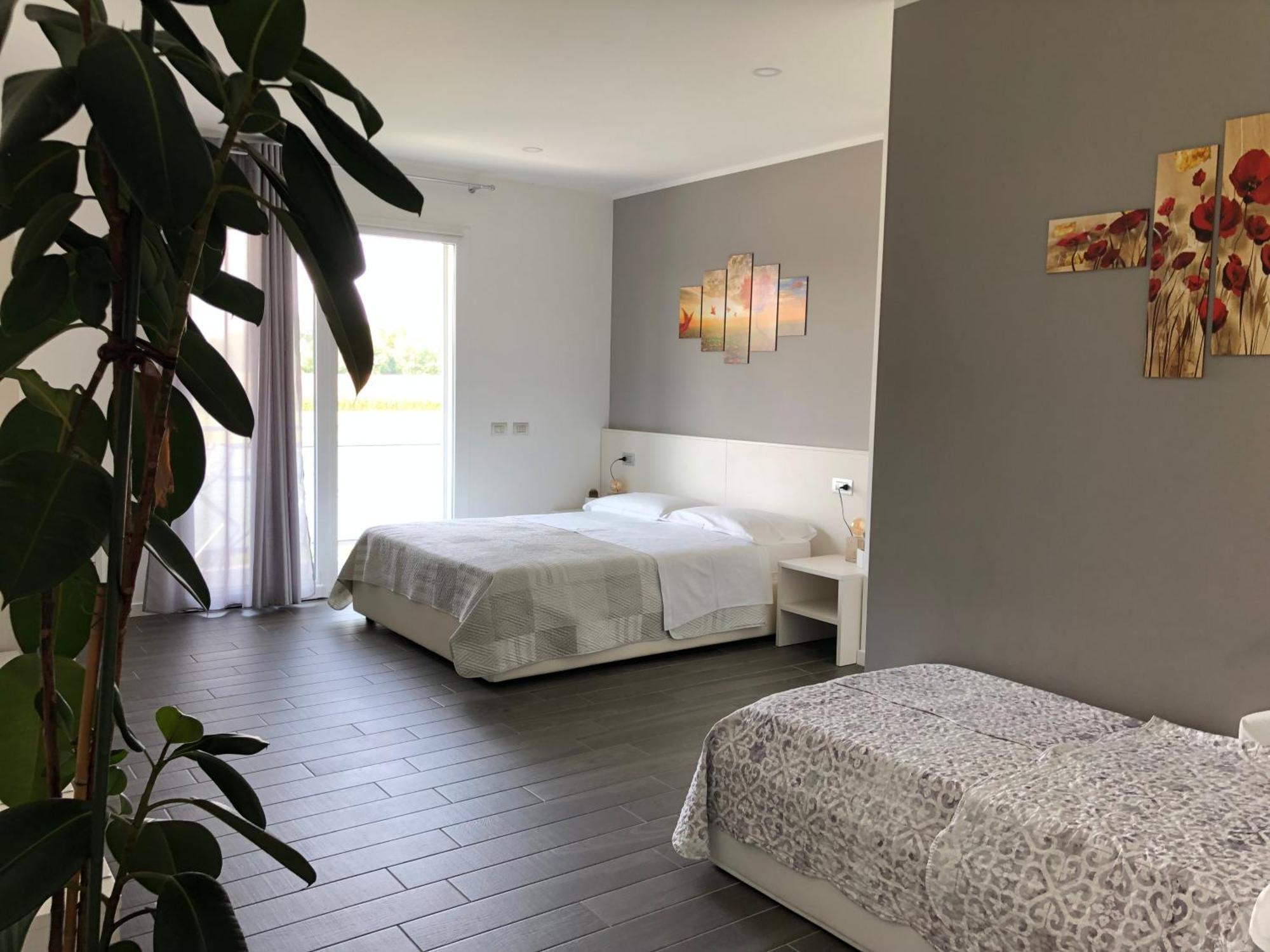 B&B Villa Del Lago Desenzano del Garda Eksteriør billede